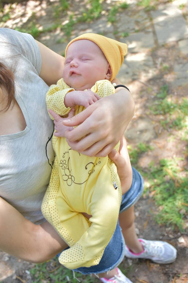 adorável bebê recém-nascido e infância - Foto, Imagem