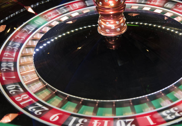 juego de ruleta en un casino, el juego y la suerte en el juego - Foto, imagen