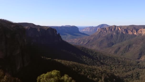 vista de las montañas en el valle del parque nacional  - Imágenes, Vídeo