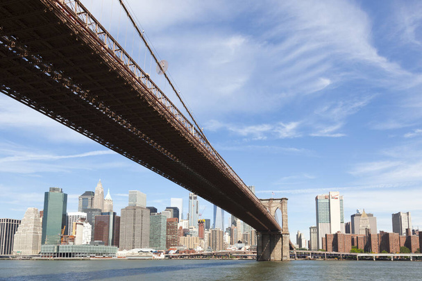 Brooklyn Bridge von der Brooklyn-Seite - Foto, Bild
