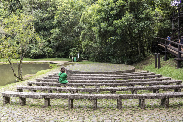 Curitiba, Parana, January 03, 2019. Open-air theater at Free University of the Environment (Unilivre) in Curitiba city - Foto, afbeelding