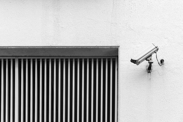 System bezpieczeństwa kamery wideo na ścianie budynku - Zdjęcie, obraz