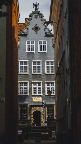 arkkitehtuuri värikäs kaupunki gdansk - Valokuva, kuva