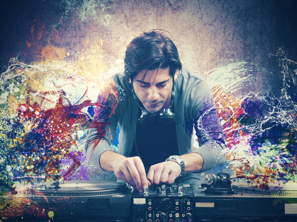 DJ jouer de la musique
 - Photo, image