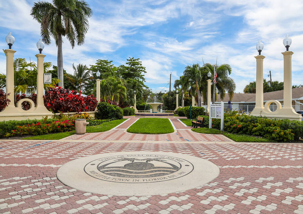 PALM BEACH SHORES, FLORIDA - MARCH 30, 2019: Town of Palm Beach Shores in Florida - Zdjęcie, obraz