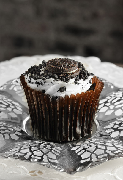 csokoládé- és vaníliafagylalt cupcake - Fotó, kép