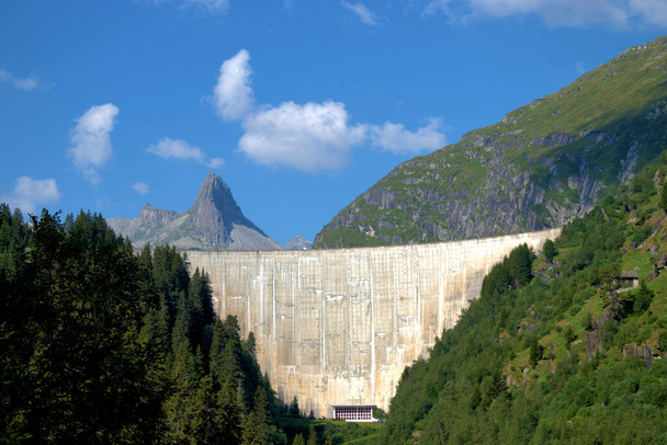 Dam in Zervreila in Switzerland 31.7.2020 - Photo, Image