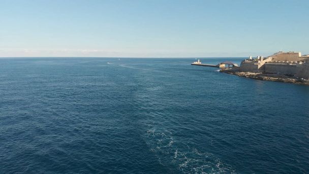 beautiful mediterranean sea near to Malta Valletta - Zdjęcie, obraz