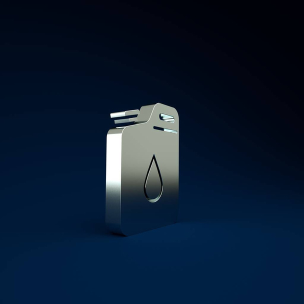 Серебряная канистра для бензина Иконка изолирована на синем фоне. Значок дизельного газа. Концепция минимализма. 3D-рендеринг. - Фото, изображение