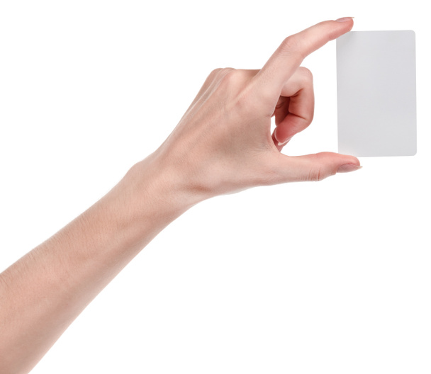 Mani caucasiche femminili con biglietto da visita vuoto isolato su sfondo bianco. vuoto per i progettisti - Foto, immagini