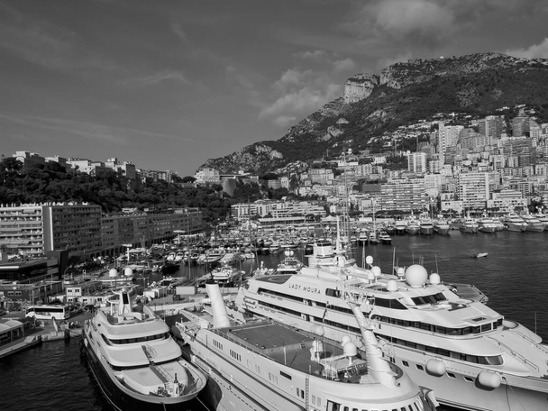 Monaco sul Mar Mediterraneo - Foto, immagini