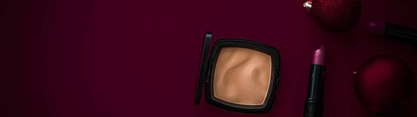 Make-up and cosmetics product set for beauty brand Christmas sale promotion, luxury burgundy flatlay background as holiday design - Valokuva, kuva