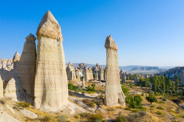 Панорама долини Лав поблизу села Горем (Каппадокія, Туреччина). - Фото, зображення