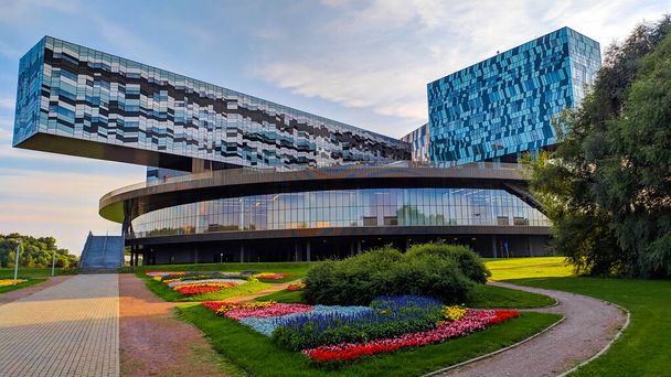The Moscow School of Management SKOLKOVO is a graduate business school located near Skolkovo, Moscow Oblast, close to Moscow, Russia. - Foto, Bild