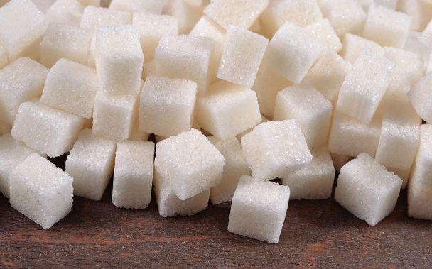 Montón de azúcar refinado
 - Foto, imagen