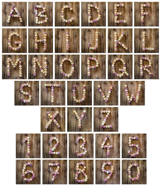 アルファベット文字と数字のワインのコルクから作られました。 - 写真・画像