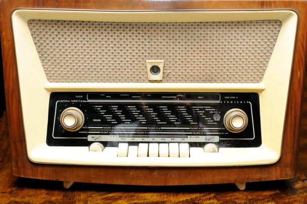 παλιό ραδιόφωνο - Φωτογραφία, εικόνα