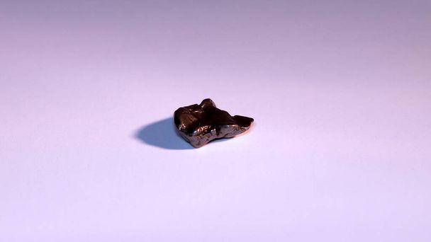 Fragment meteorytu z niklu - uderzenie na Syberii, Rosja - Zdjęcie, obraz