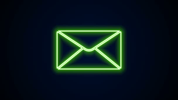 Świecąca neonowa linia Ikona koperty odizolowana na czarnym tle. Symbol listu e-mail. 4K Animacja graficzna ruchu wideo - Materiał filmowy, wideo