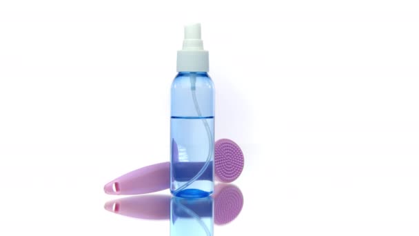 Herramientas para el cuidado de la piel para la limpieza diaria de la cara - spray facial, cepillo giratorio - Imágenes, Vídeo