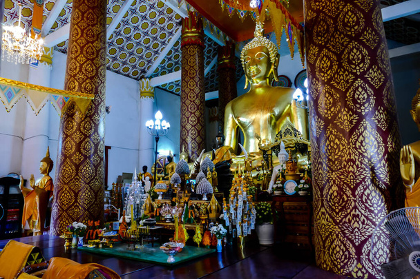 Templo Inpeng em luang prabang laos sudeste da Ásia, foto como fundo - Foto, Imagem