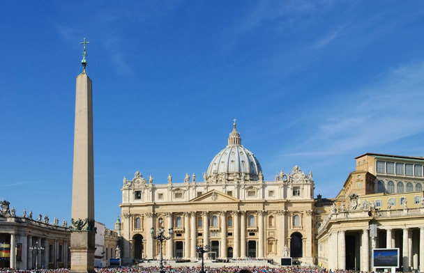 Рим Папська базиліка Святого Петра  - Фото, зображення
