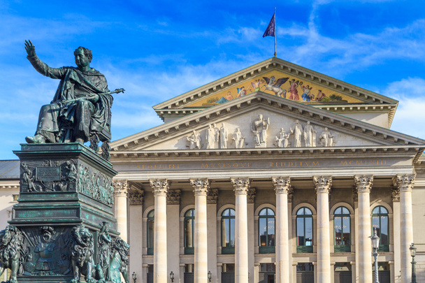 Munique, Ópera Estatal da Baviera, Bayerische Staatsoper, Alemanha
 - Foto, Imagem