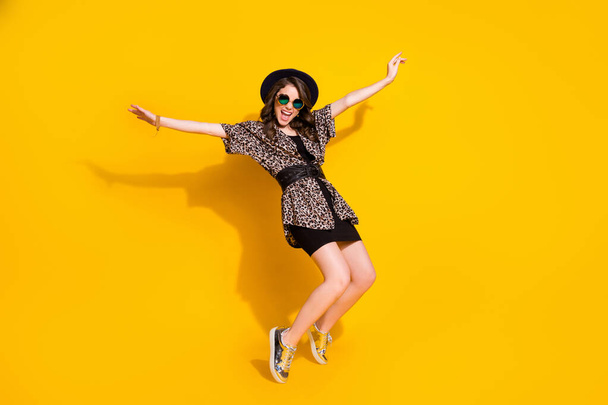 Full length photo of candid excited girl dance discotheque raise hands scream wear good look outfit isolated over bright shine color background - Φωτογραφία, εικόνα