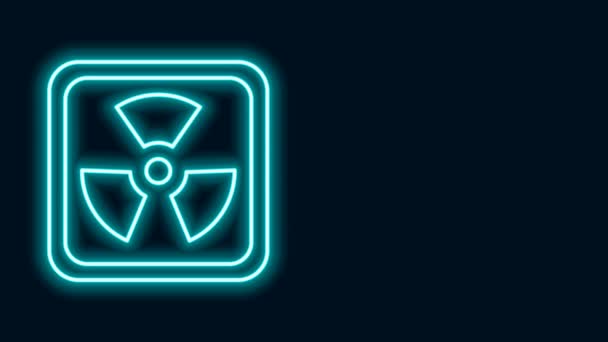 Zářící neonová čára Radioaktivní ikona izolovaná na černém pozadí. Radioaktivní toxický symbol. Značka radiačního rizika. Grafická animace pohybu videa 4K - Záběry, video