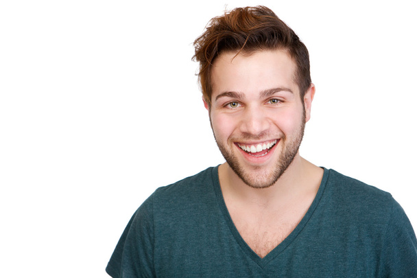 pohledný mladý muž s úsměvem - Fotografie, Obrázek