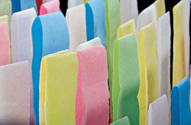 Mundo del papel higiénico. Variedad de colores. - Foto, Imagen