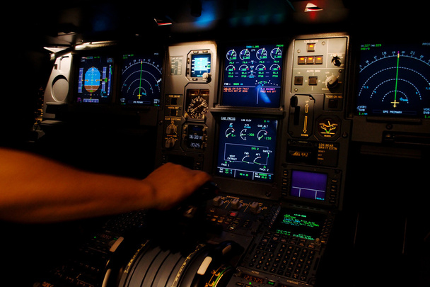 Uçağın kontrolü  - Fotoğraf, Görsel