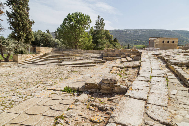 Pałac Minojski w Knossos w Heraklionie. Kreta, Grecja, Europa - Zdjęcie, obraz