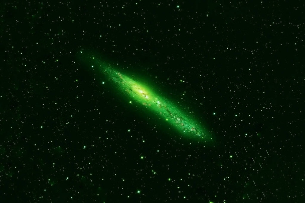Schöne grüne Galaxie Elemente dieses Bildes, das von der NASA zur Verfügung gestellt wurde. Hochwertiges Foto - Foto, Bild