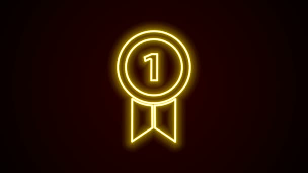 Ícone de Medalha de linha de néon brilhante isolado em fundo preto. Assinatura de conquista do vencedor. Medalha de prémio. Animação gráfica em movimento de vídeo 4K - Filmagem, Vídeo