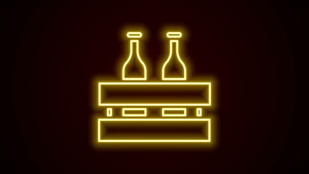 ネオンラインの輝き黒の背景に孤立したビールボトルのアイコンのパック。木製の箱とビールボトル。ビール箱の看板を作成します。4Kビデオモーショングラフィックアニメーション - 映像、動画