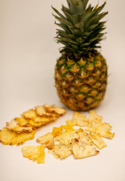 Pineapple and pineapple chips - Fotó, kép