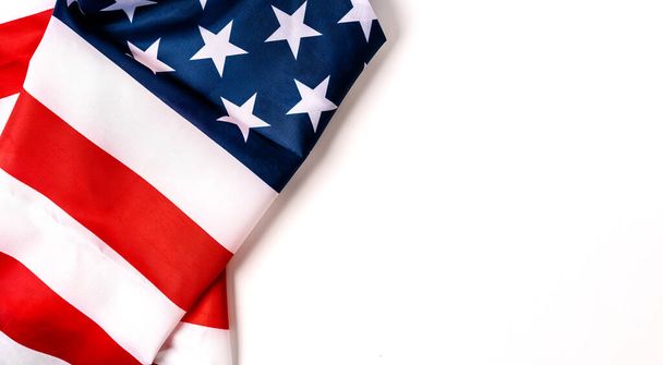 Ηνωμένες Πολιτείες των συνόρων αμερικανική σημαία απομονώνονται σε λευκό φόντο με απόκομμα διαδρομή - Φωτογραφία, εικόνα
