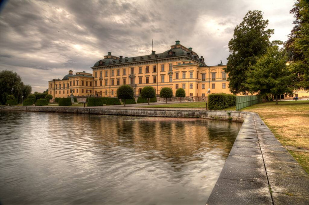 Замок Дронттінгольм у Стокхомі (Швеція). - Фото, зображення