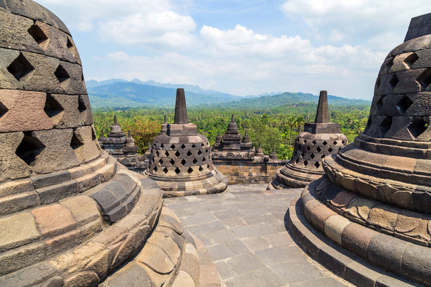 Antik Budist tapınağı Borobudur, Magelang, Orta Java, Endonezya - Fotoğraf, Görsel