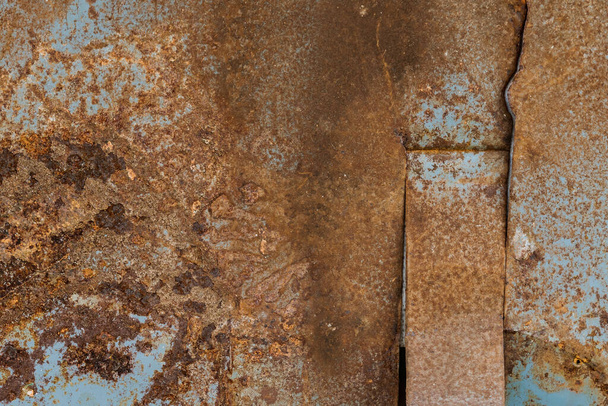 Régi rozsdás cink lemez felület horganyzott, hullámos vas mellékvágány évjárat textúra háttér - Fotó, kép