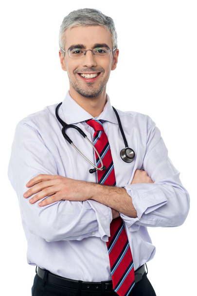 Experienced doctor with arms crossed - Φωτογραφία, εικόνα