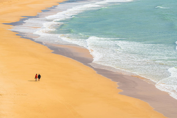 View on the empty sand  beach  - Foto, Imagen