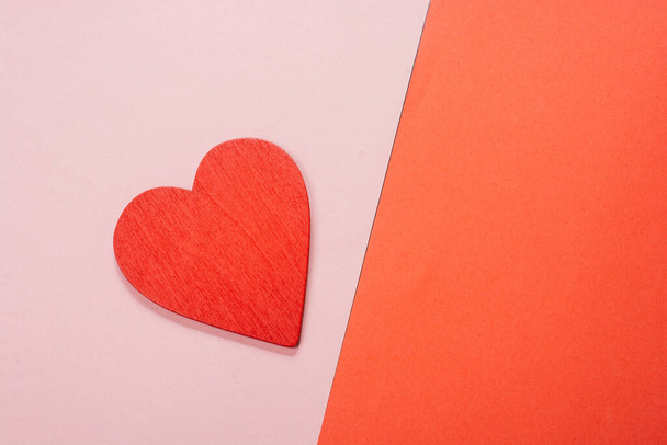 ícone de forma de coração como amor e romance conceito - Foto, Imagem