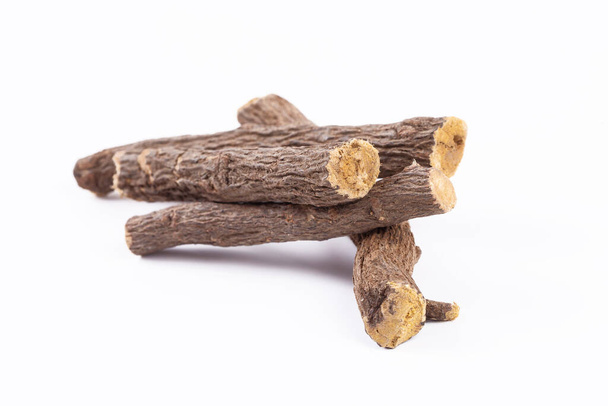 dried wooden sticks isolated on white background - Foto, Bild