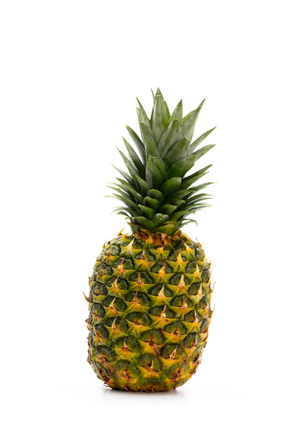 Ananas isolated on a white background. - Foto, imagen