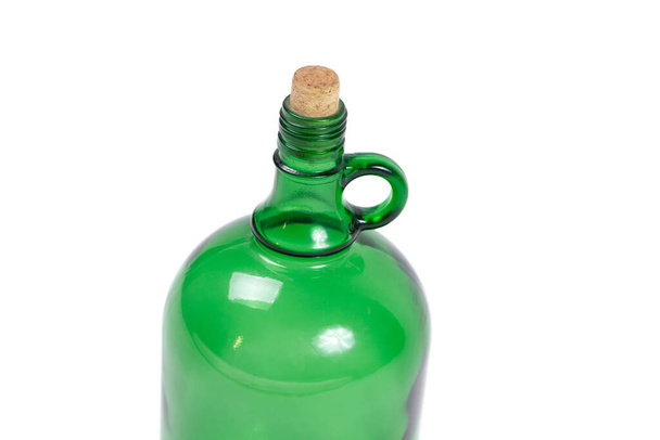 Εικόνα του vintage πράσινο γυαλί μπουκάλι σε απομονωμένο λευκό φόντο - Φωτογραφία, εικόνα