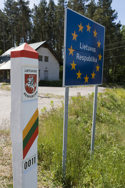 Lithuania country border sign - Фото, изображение