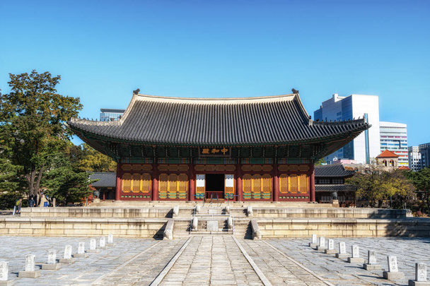 Junghwajeon o salão principal do trono no Palácio Deoksugung em Seul, Coreia do Sul - Foto, Imagem