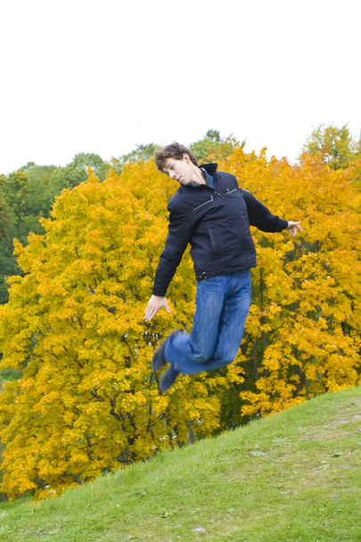 Jumping guy - Foto, afbeelding
